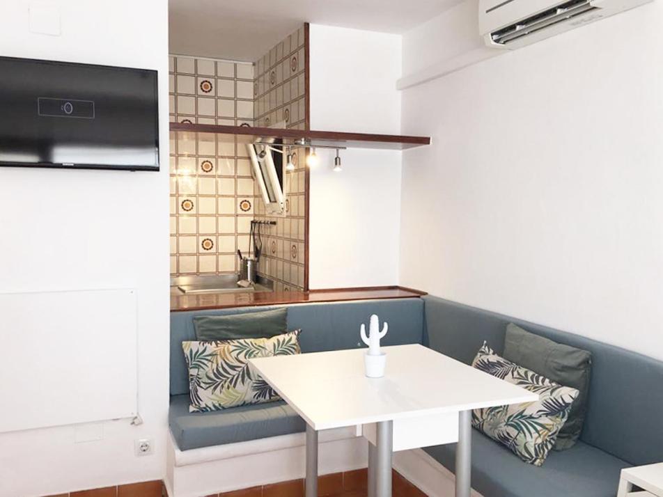 Apartamentos Albertos Santa Eulária des Riu Exterior foto
