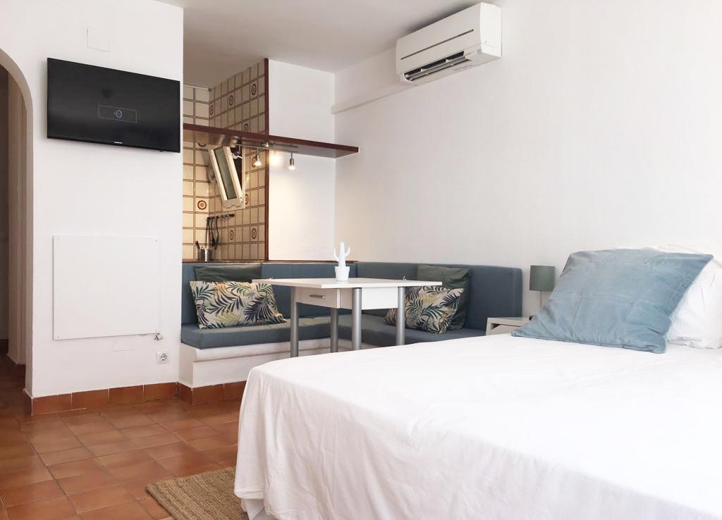 Apartamentos Albertos Santa Eulária des Riu Exterior foto