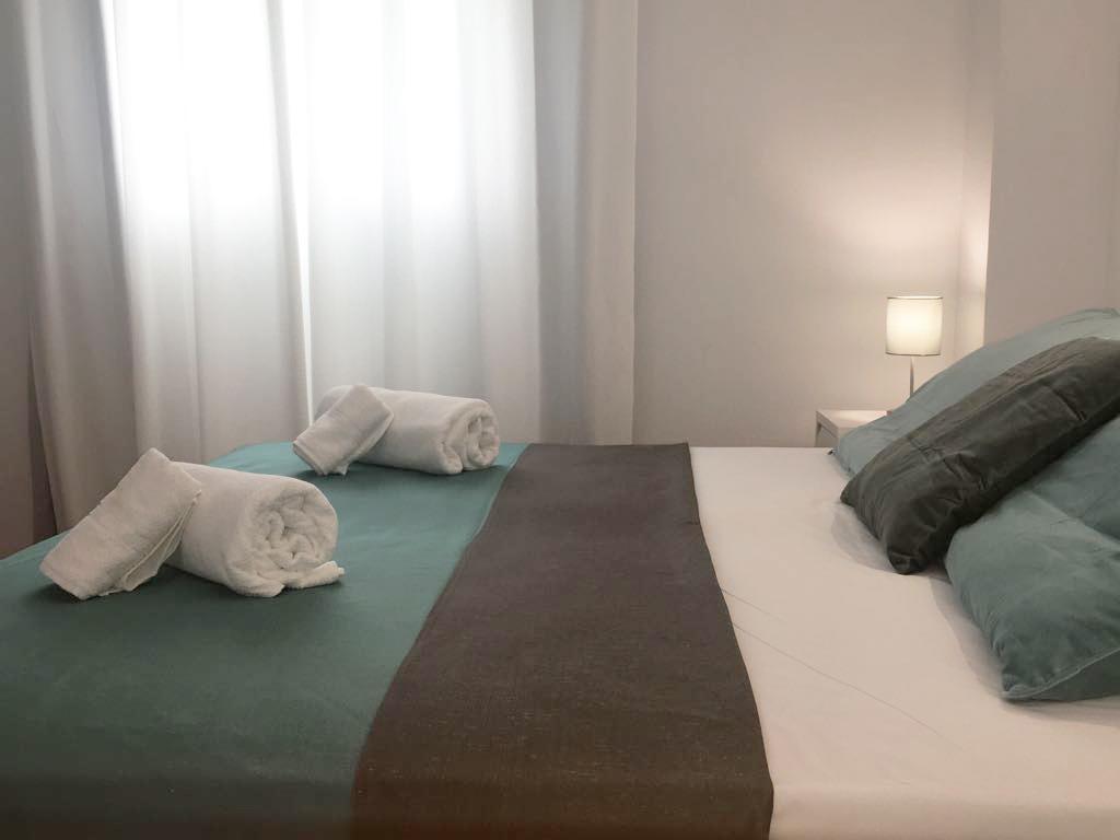 Apartamentos Albertos Santa Eulária des Riu Exterior foto